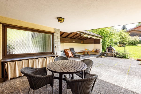 Einmaliges Architektenhaus auf grosszügiger Parzelle in Zweisimmen zu verkaufen 3