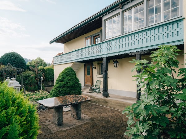 Charaktervolles 12-Zimmer Wohnhaus an idealer Lage in Bern 3