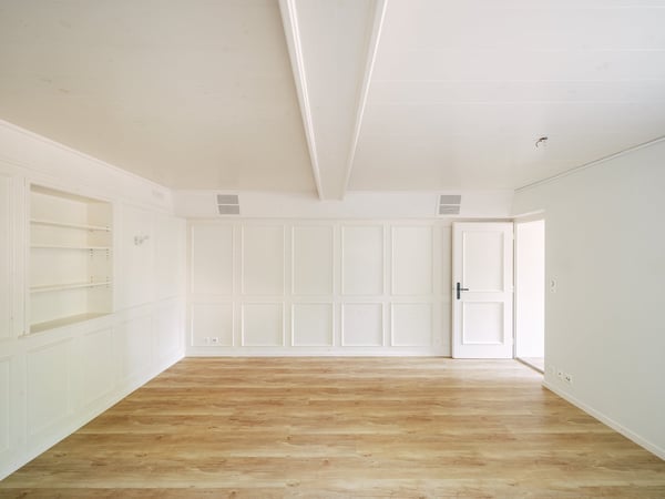Charmante 2-Zimmer Wohnung in historischem Altbau in Thun 3