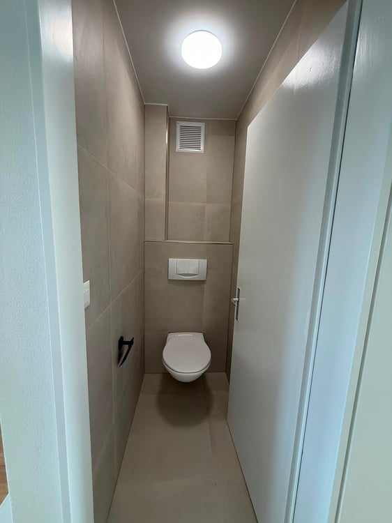Kernsanierte und helle 4.5-Zimmer-Wohnung mit Balkon und schöner Aussicht in Luzern 10