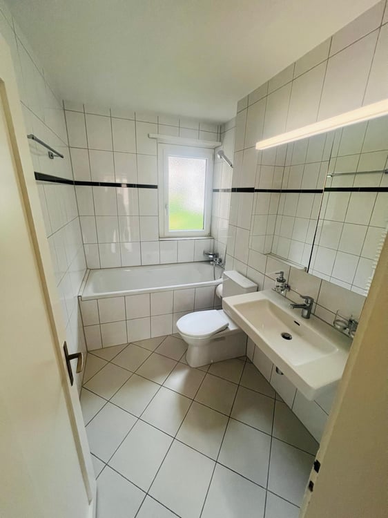 Charmante 1.5-Zimmer-Wohnung in ruhiger Lage in Horw 10