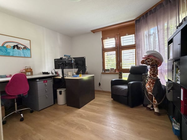 3.5-Zimmer EG Wohnung mit 2 Sitzpläten 11