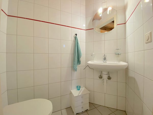 3.5-Zimmer EG Wohnung mit 2 Sitzpläten 9