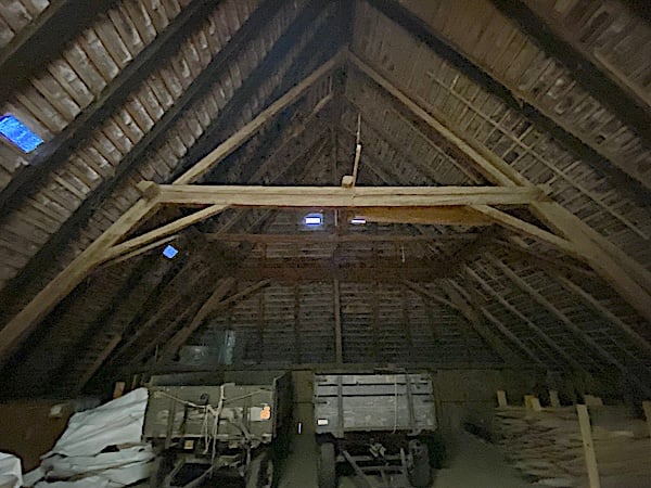 Bauernhaus, Stöckli m. 2 Wohnungen, Quellen, Aussicht, Sonne 24