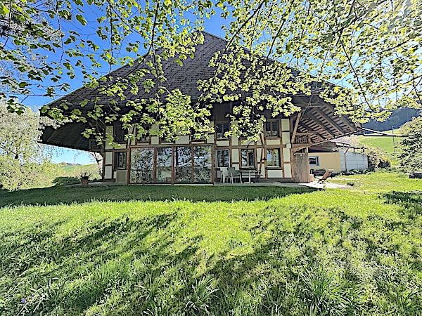 Bauernhaus, Stöckli m. 2 Wohnungen, Quellen, Aussicht, Sonne 17