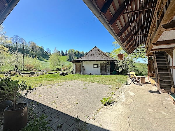 Bauernhaus, Stöckli m. 2 Wohnungen, Quellen, Aussicht, Sonne 18