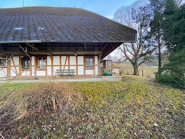 Bauernhaus, Stöckli m. 2 Wohnungen, Quellen, Aussicht, Sonne 4