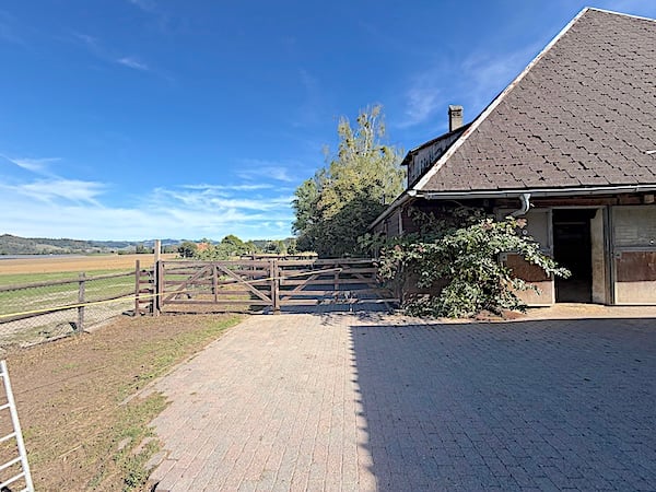 Ein Bauernhaus wie im Paradies! 12