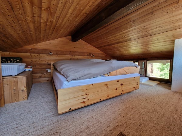 Vente aux étrangers possible - Appartement de charme avec terrasse et vue panoramique sur les Alpes 9