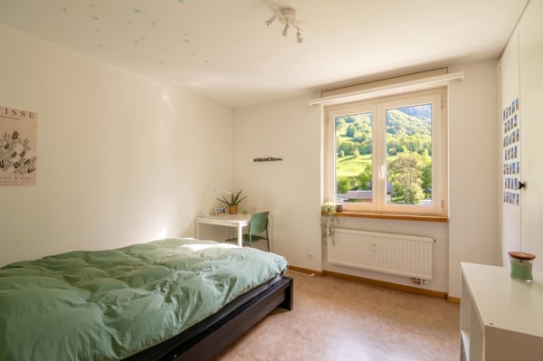 SPACIEUX 4.5 PIÈCES AVEC VUE PANORAMIQUE SUR LES MONTAGNES 5