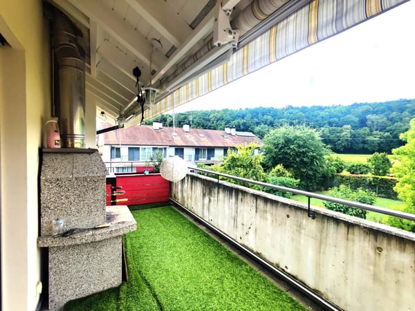 Bel appartement de 5.5 pièces à Aire-la-Ville 8