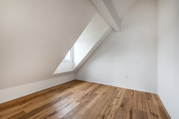 Helle 1.5-Zimmer-Dachgeschosswohnung 5