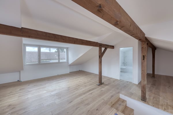 Modern, ruhig und zentral – 1.5-Zimmer-Maisonette-Wohnung mit Charme 3