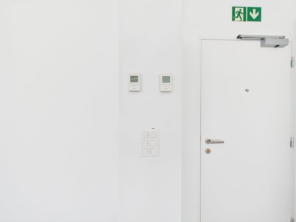 Tre unità commerciali indipendenti (PPP) in stabile di recente costruzione 21