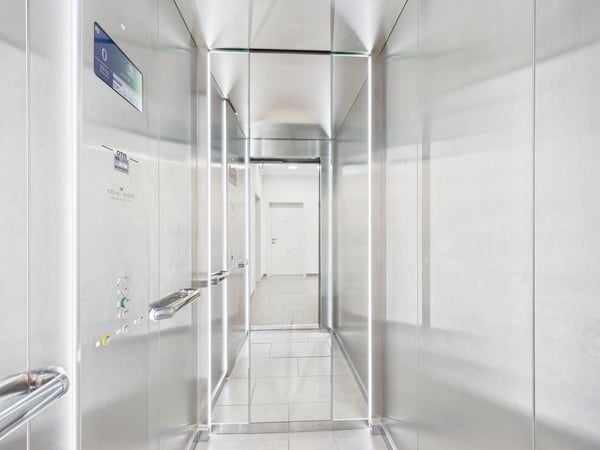 Tre unità commerciali indipendenti (PPP) in stabile di recente costruzione 8