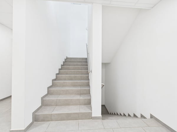 Tre unità commerciali indipendenti (PPP) in stabile di recente costruzione 13