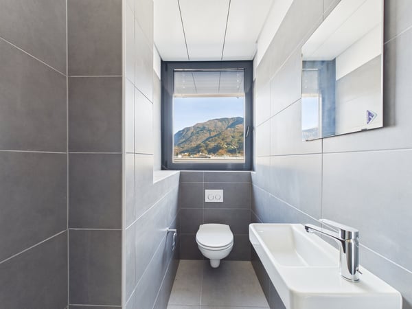 Tre unità commerciali indipendenti (PPP) in stabile di recente costruzione 19