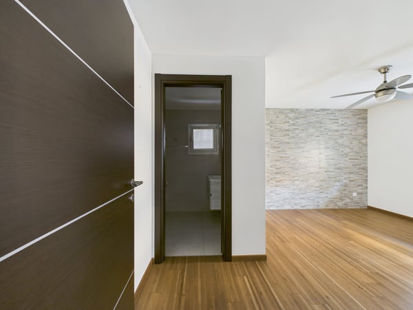 Ampio ed elegante appartamento di 1.5 locali a Pregassona 13