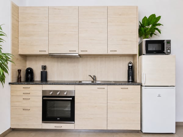 AMPIA CASA BIFAMILIARE CON VISTA APERTA, GIARDINO E BOX AUTO 6