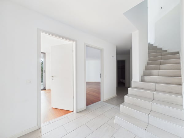 CASA CONTIGUA SU 3 PIANI CON GIARDINO E SPAZIO IDEALE PER STUDIO O ATTIVITA' INDIPENDENTE 19