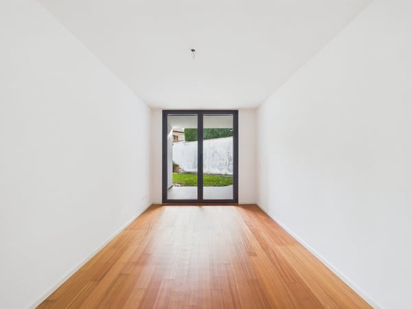 CASA CONTIGUA SU 3 PIANI CON GIARDINO E SPAZIO IDEALE PER STUDIO O ATTIVITA' INDIPENDENTE 28