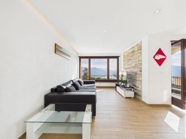 Esclusivo Appartamento di 2,5 locali con vista lago 4