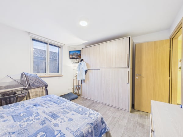 AMPIA CASA MODERNA CON TERRAZZA E UNITA' INDIPENDENTE 15