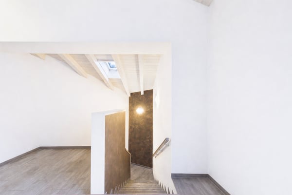 AMPIA CASA MODERNA CON TERRAZZA E UNITA' INDIPENDENTE 6