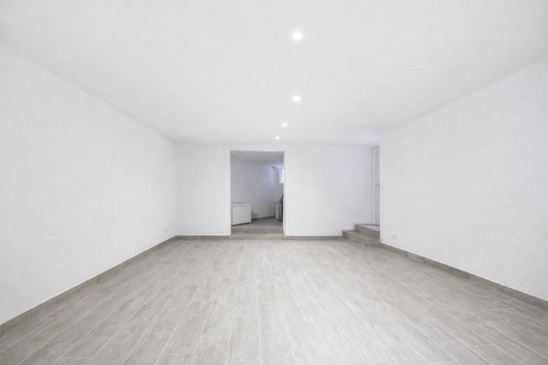 AMPIA CASA MODERNA CON TERRAZZA E UNITA' INDIPENDENTE 26