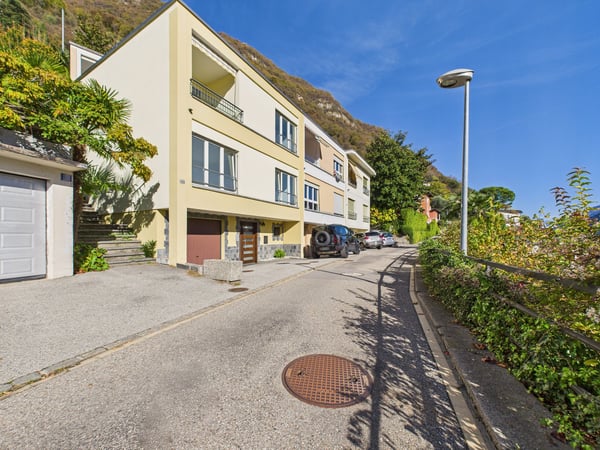 PRESTIGIOSA CASA INDIPENDENTE CON VISTA SUL LAGO DI LUGANO - AUCH ALS ZWEITWOHNSITZ VERFÜGBAR 2