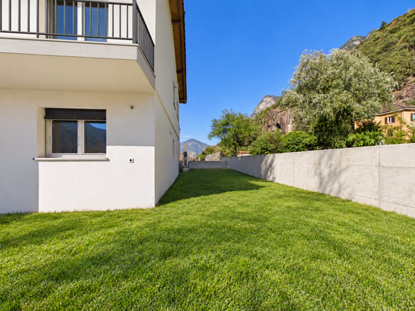 NUOVA CASA BIFAMILIARE CON DUE APPARTAMENTI INDIPENDENTI ,GIARDINO E BOX AUTO 16