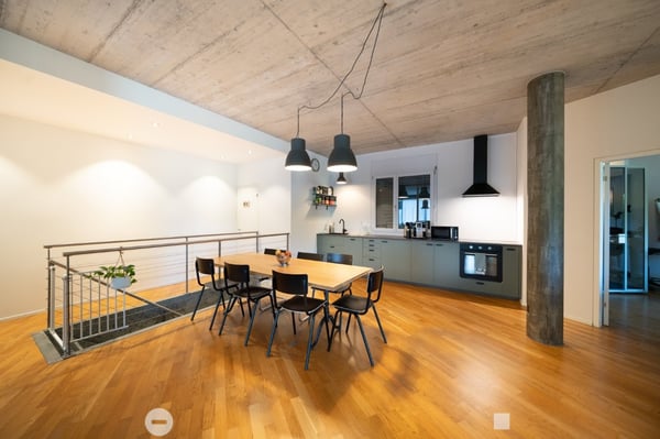 VIELSEITIGE 5-ZIMMER-EINHEIT AN TOPLAGE IN INTERLAKEN – WOHNEN ODER ARBEITEN MIT STIL 2