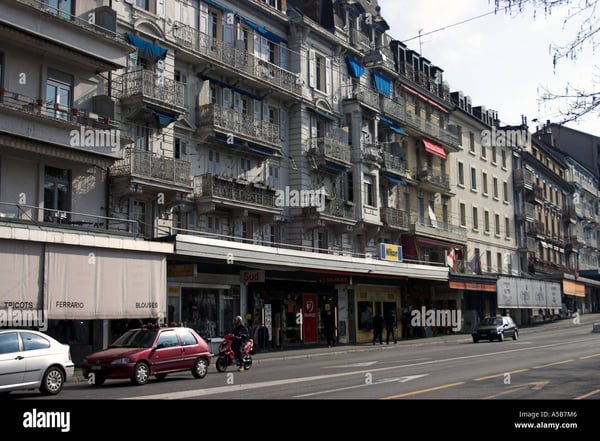 Local commercial idéal pour épicerie au cœur de Montreux 2