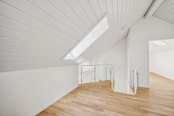 Wohnung mit herrlicher Aussicht - Erstvermietung nach Totalsanierung 10