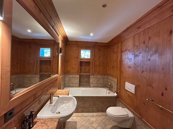 Miete: Engadiner Charme mit Seesicht 9