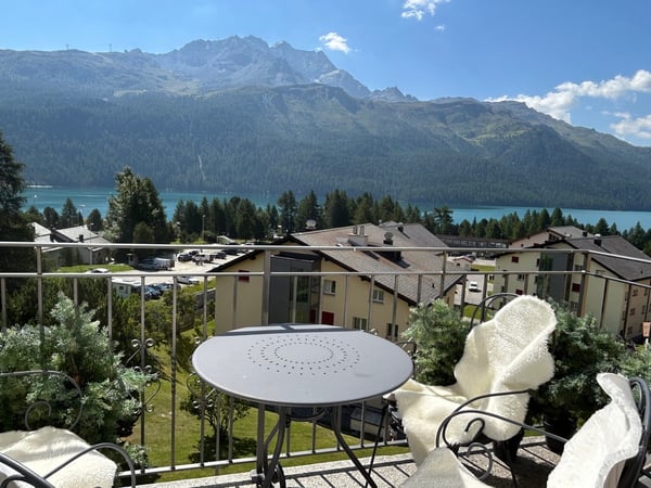 Miete: Engadiner Charme mit Seesicht 1