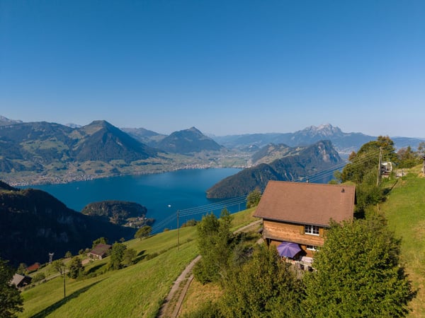 Privater Rückzugsort über dem Vierwaldstättersee 1