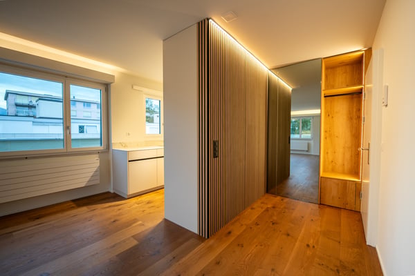 Neu ausgebaute 2.5 Zi-Attikawohnung im Seeburg Quartier 7