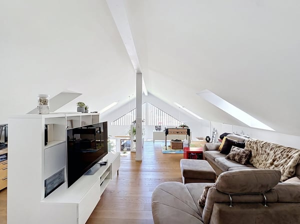 Ecublens – Magnifique appartement de 5.5 pièces avec un parfait ensoleillement ! 9
