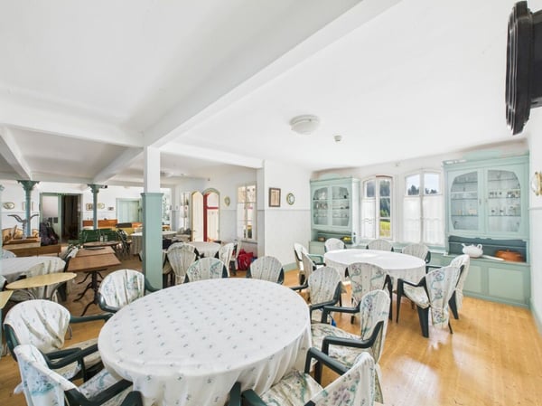 Der wohl schönste Platz auf der Rigi mit unverbaubarem Panorama 16