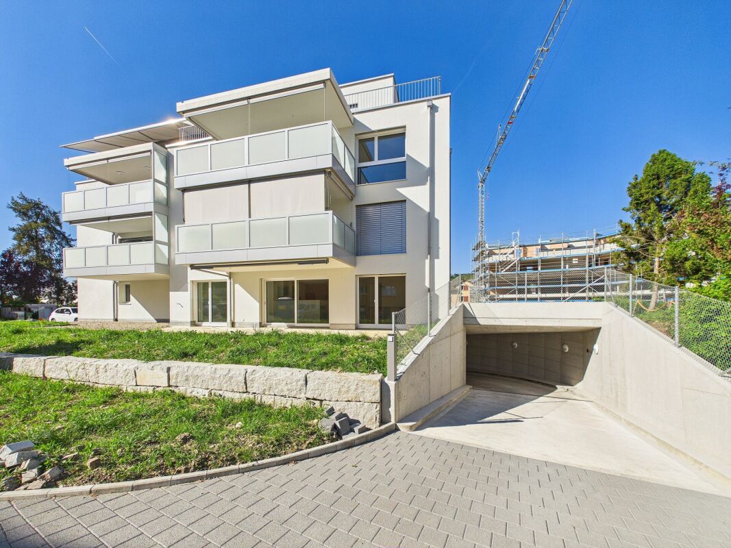 Neubau 4.5-Zi.-Gartenwohnung mit Südausrichtung zentral in Affoltern am Albis