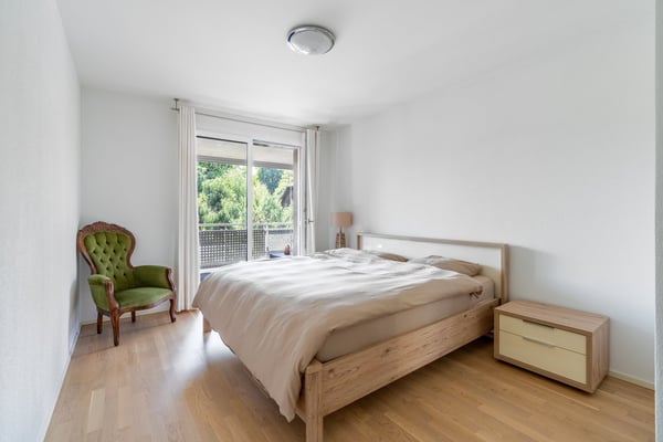 Appartement 5.5 pièces au dernier étage – calme, lumineux et idéalement situé à Givisiez 6