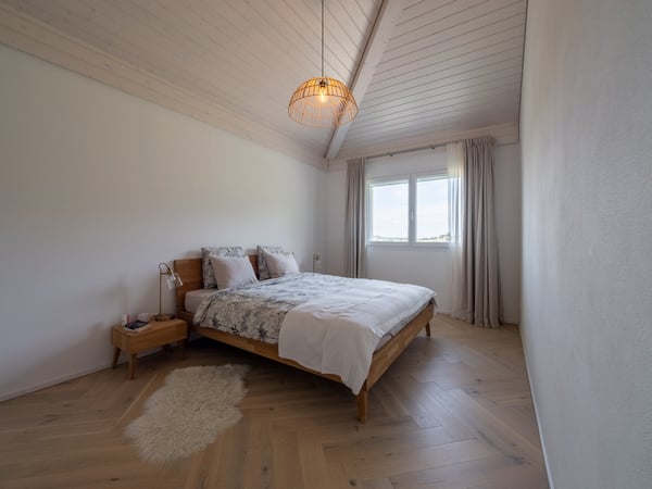 Appartement 4.5 pièces au dernier étage – calme et lumineux à Villarvolard 8