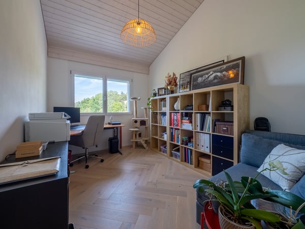 Appartement 4.5 pièces au dernier étage – calme et lumineux à Villarvolard 7