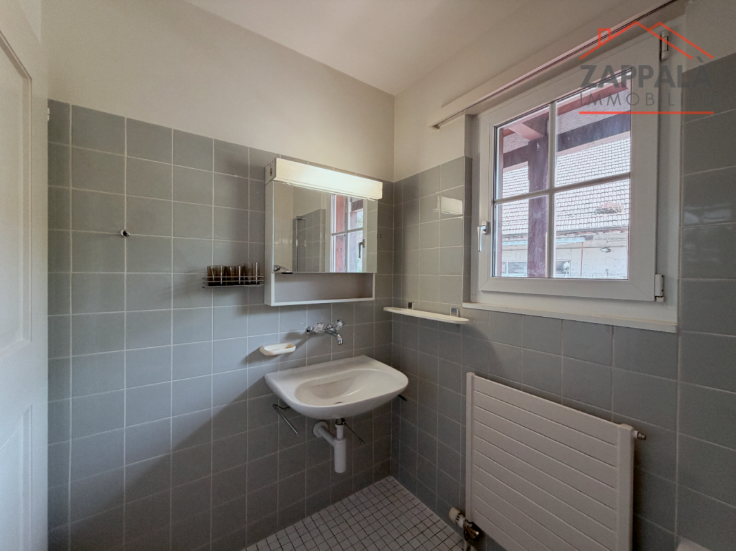 Elegante 4-Zimmer-Wohnung im Erdgeschoss In Schönenbuch