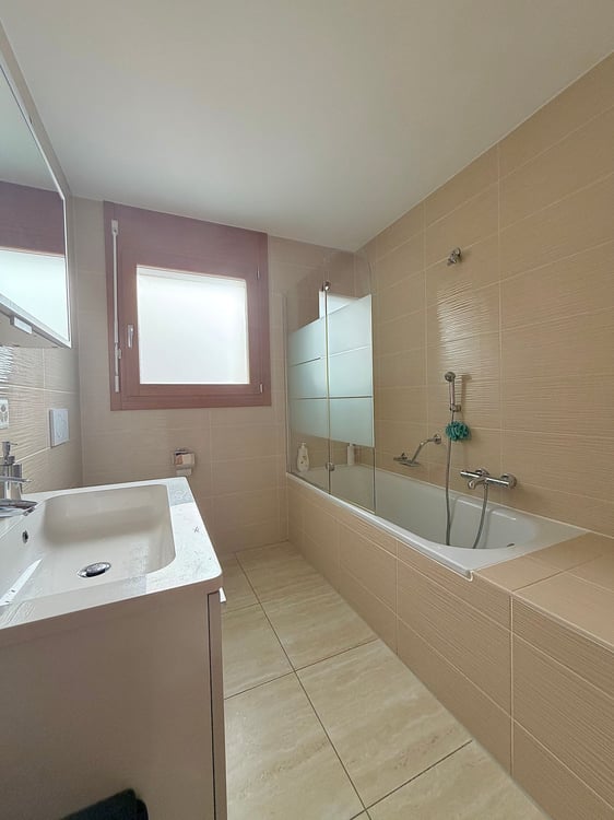 Magnifique appartement de 1.5 pièces avec vue panoramique à Romont 8