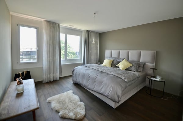 1.5 Zimmer Attikawohnung mit Balkon und Loggia 8