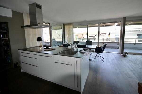 1.5 Zimmer Attikawohnung mit Balkon und Loggia 6