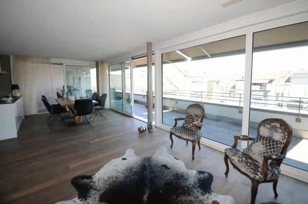 1.5 Zimmer Attikawohnung mit Balkon und Loggia 4