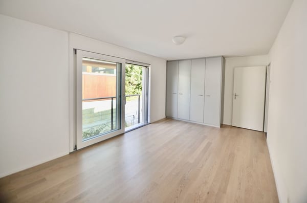 Helle 1.5 Zi. Wohnung mit grosser Loggia 7